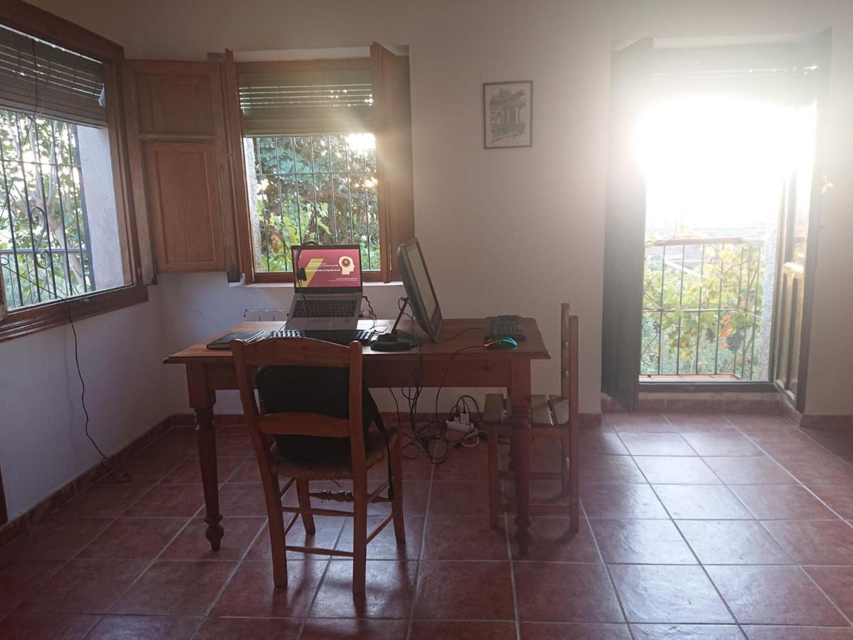 Un Balcon A Sierra Nevada Villa Lecrin Luaran gambar