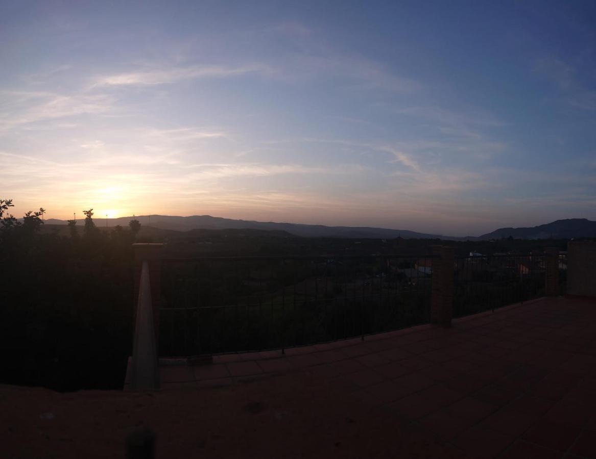 Un Balcon A Sierra Nevada Villa Lecrin Luaran gambar